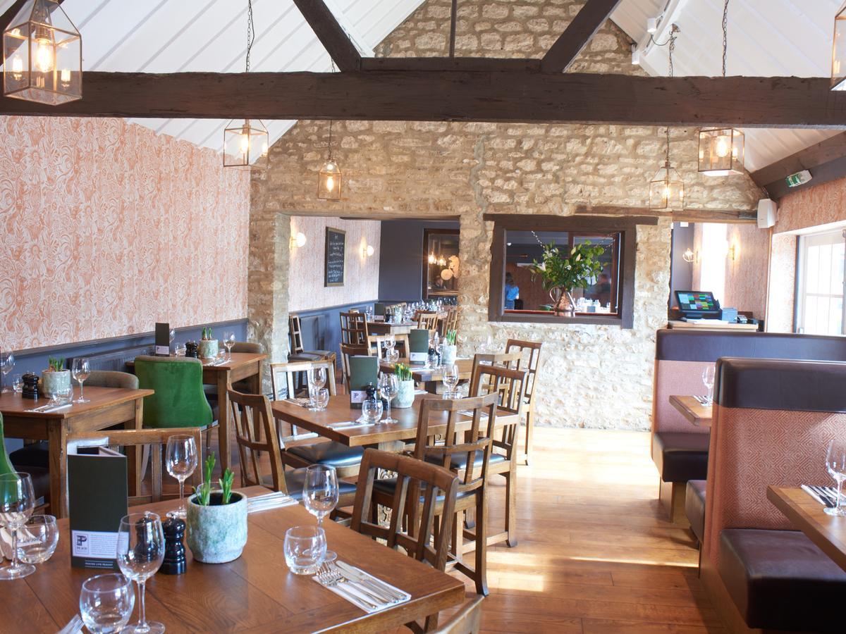 Hotel Bear And Ragged Staff Cumnor Exterior foto